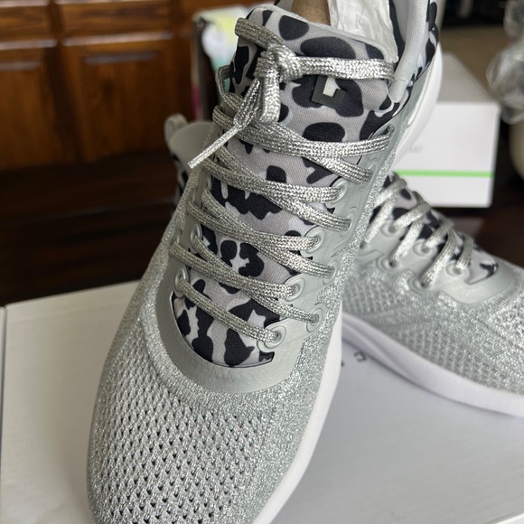 APL Womens Techloom Tracer - Picture 3 of 8